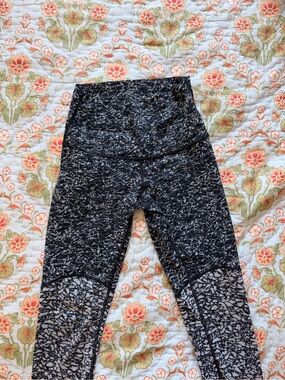 Lululemon Black and White Marbled Leggings